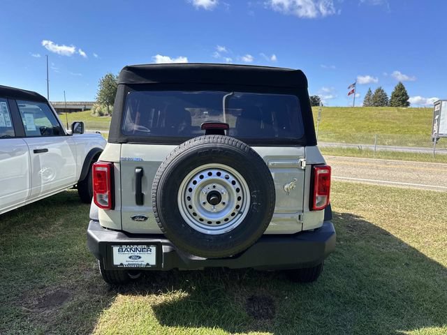 2025 Ford Bronco 4-Door Base - Photo 6