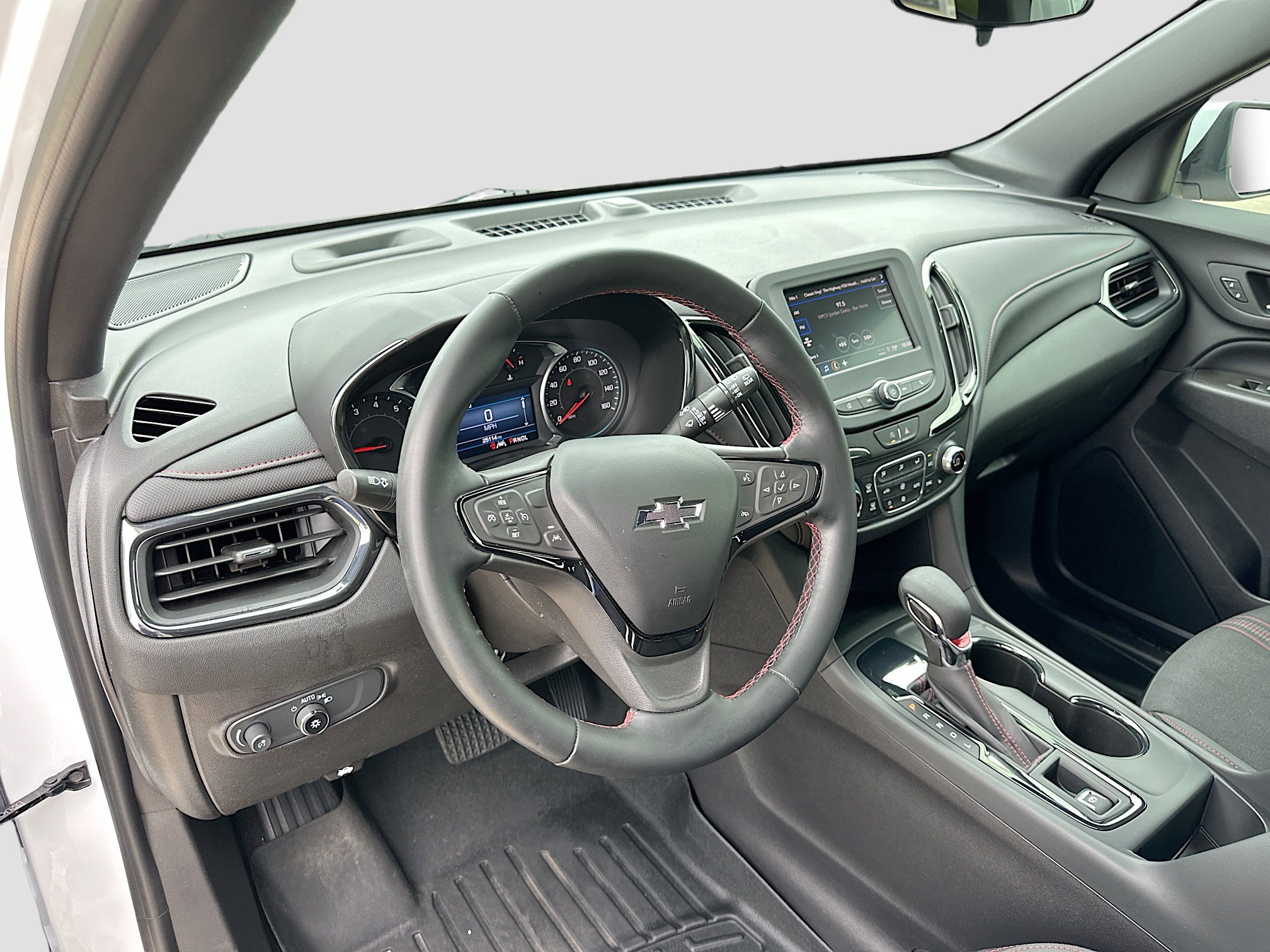 2024 Chevrolet Equinox RS photo 4