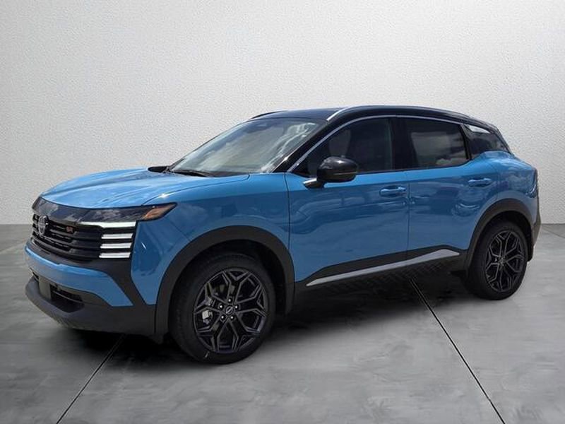 2026 Nissan Kicks 2.0 SR AWD's photo