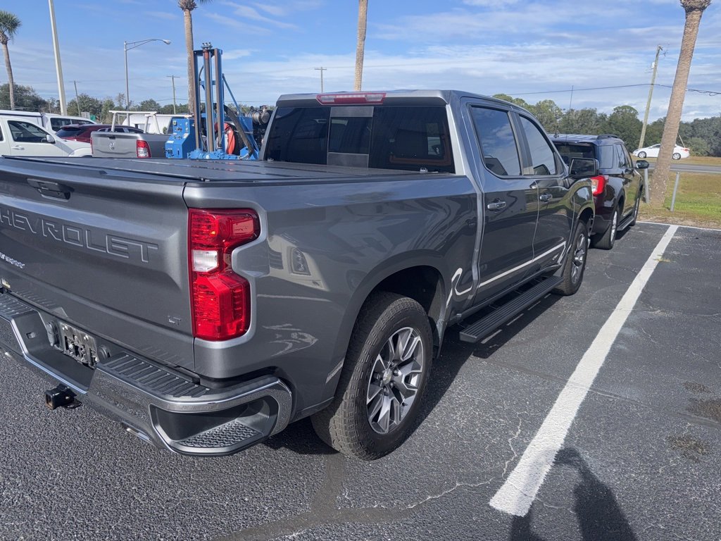 2019 Chevrolet Silverado 1500 LT photo 4