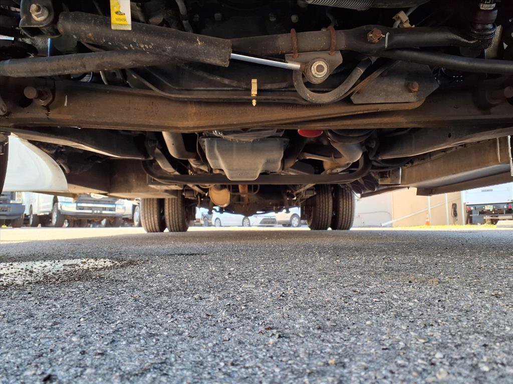 2016 Ford E-Series Cutaway Base - Photo 32