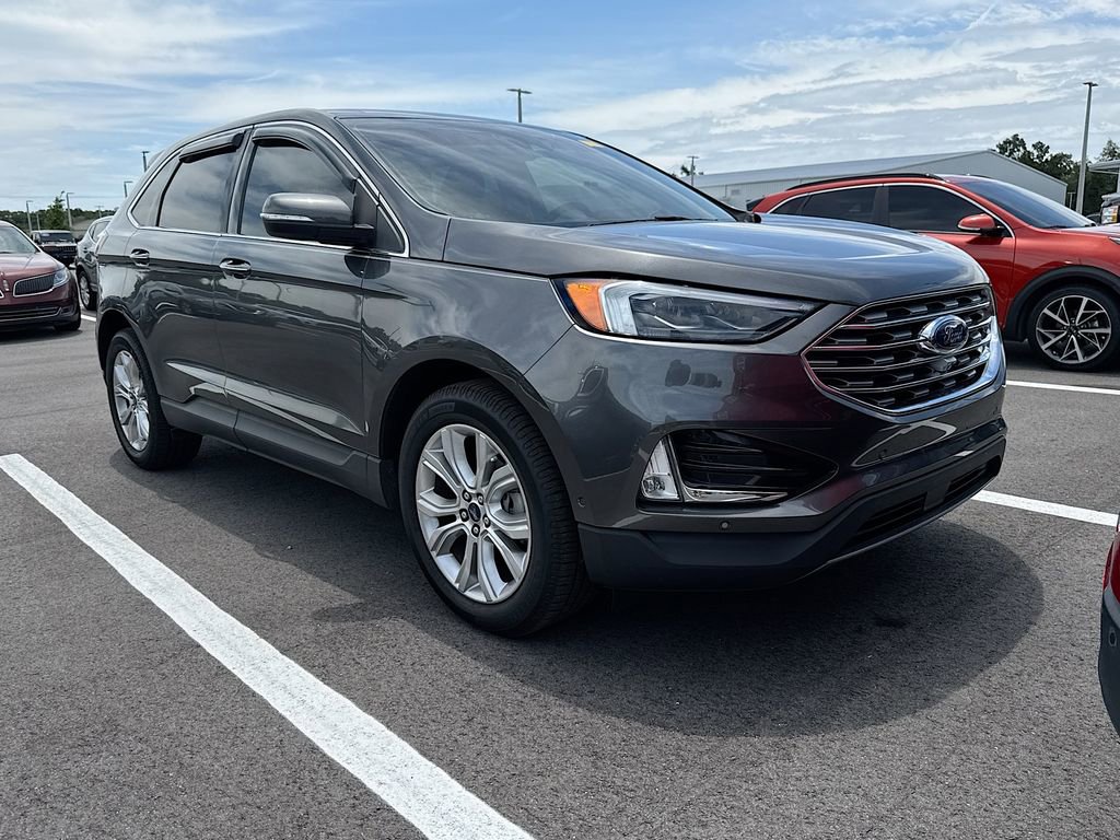 2020 Ford Edge Titanium's photo