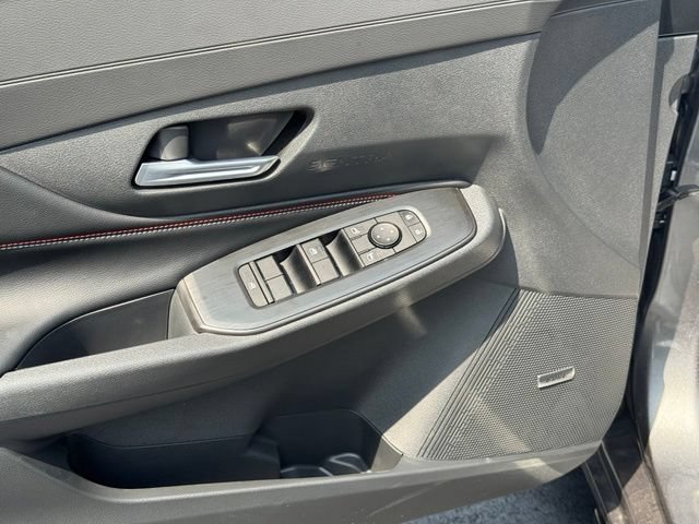 2026 Nissan Sentra SR - Photo 31