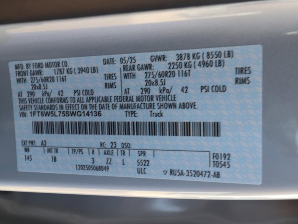 2025 Ford F-150 Lightning Lariat - Photo 23