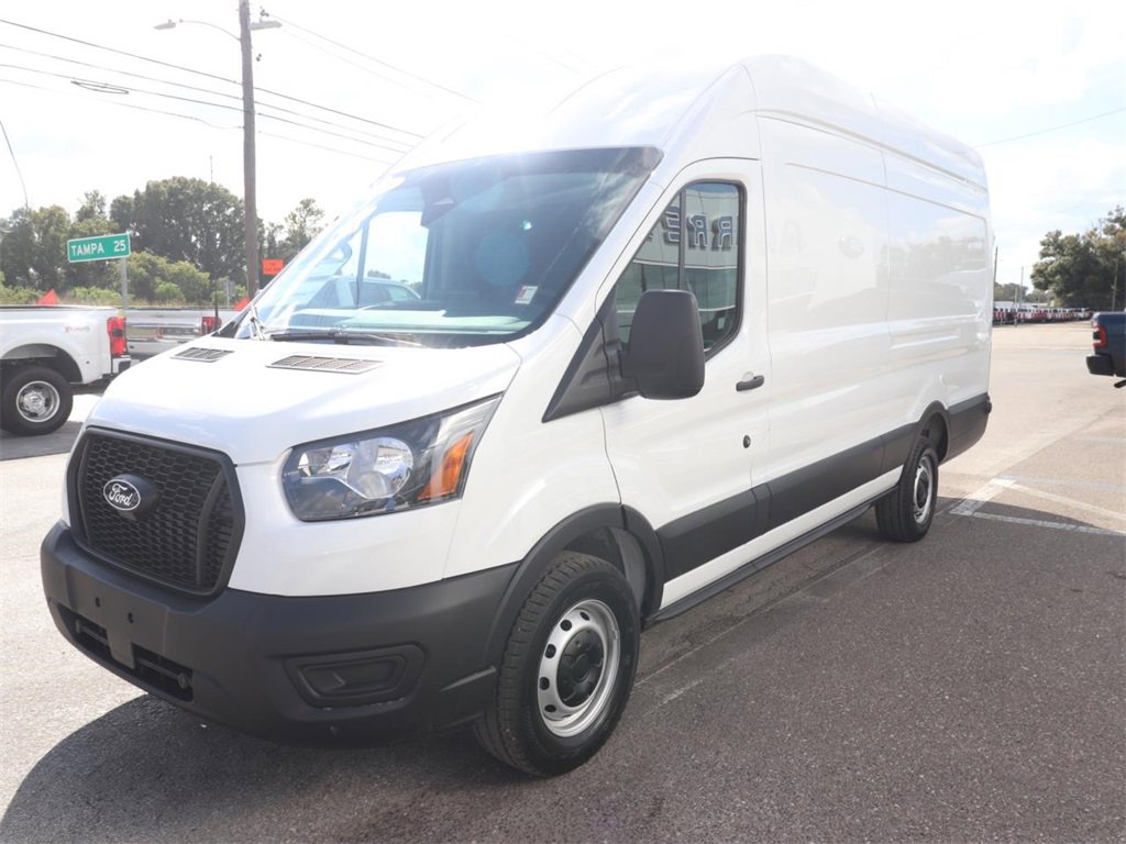 2026 Ford Transit Cargo Van photo 4