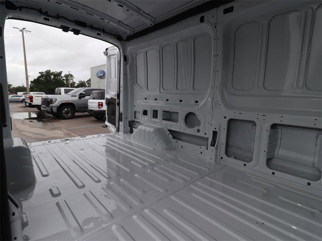 2025 Ford Transit Cargo Van photo 2