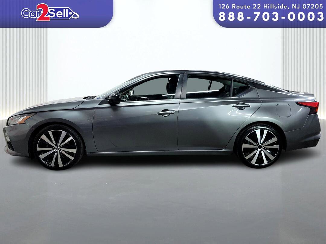 2022 Nissan Altima 2.5 SR photo 2
