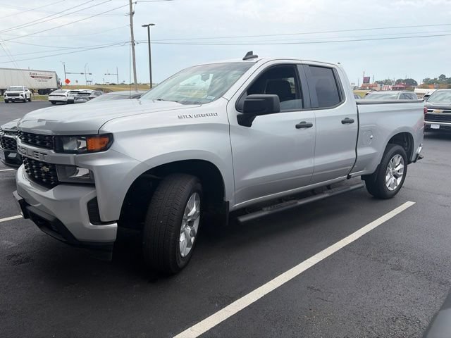 Used  2020  Chevrolet  Silverado 1500  Custom