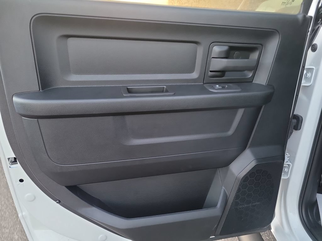 2026 RAM 2500 Tradesman - Photo 11