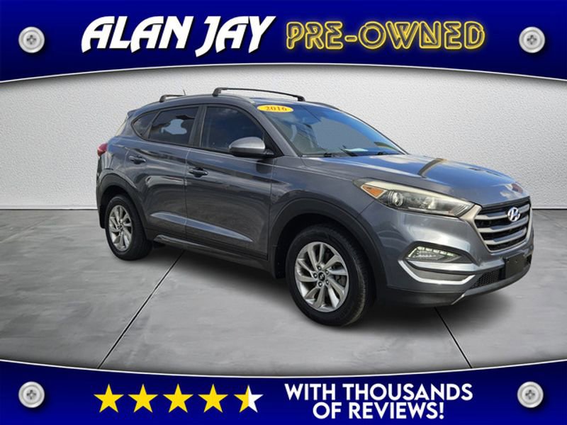 Used 2016 Hyundai Tucson SE with VIN KM8J33A42GU198139 for sale in Sebring, FL
