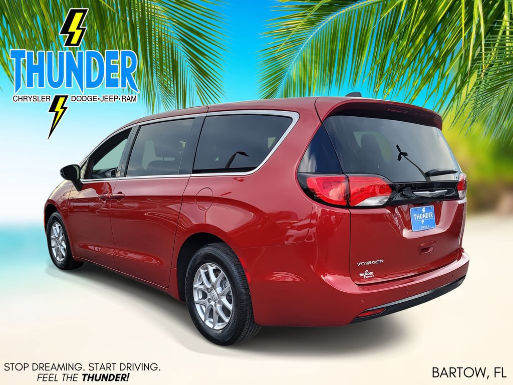 2026 Chrysler Voyager LX photo 3