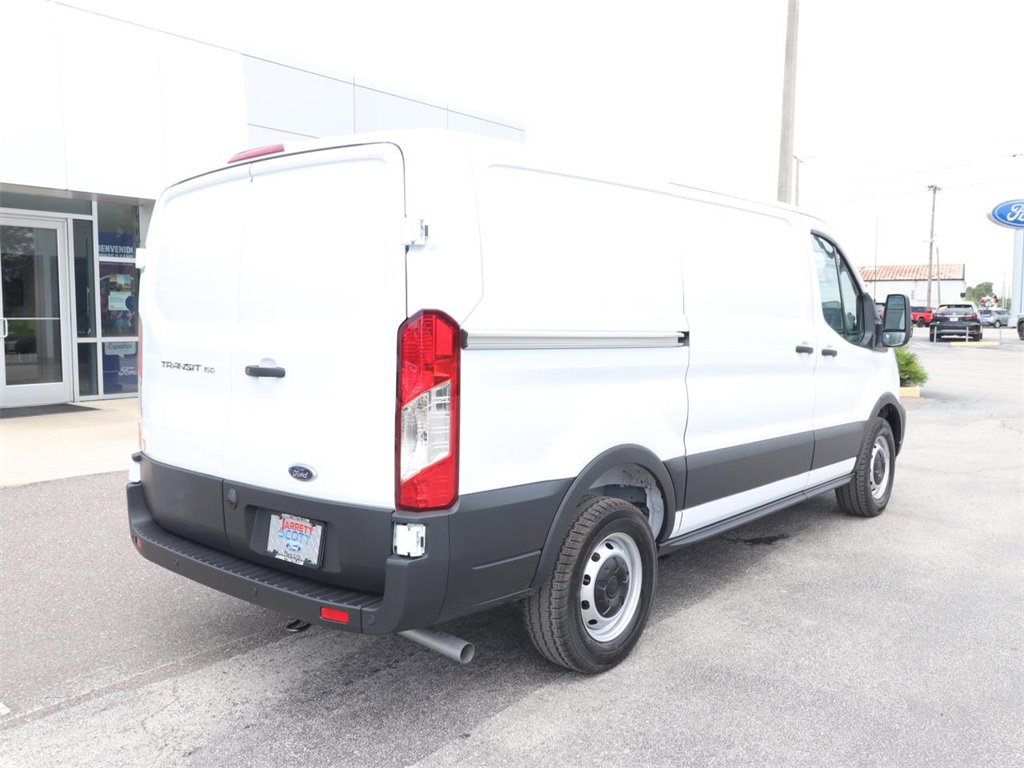 2025 Ford Transit Cargo Van photo 4