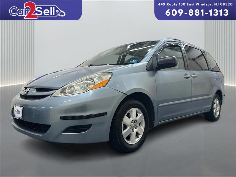 2008 Toyota Sienna LE 7-Passenger's photo