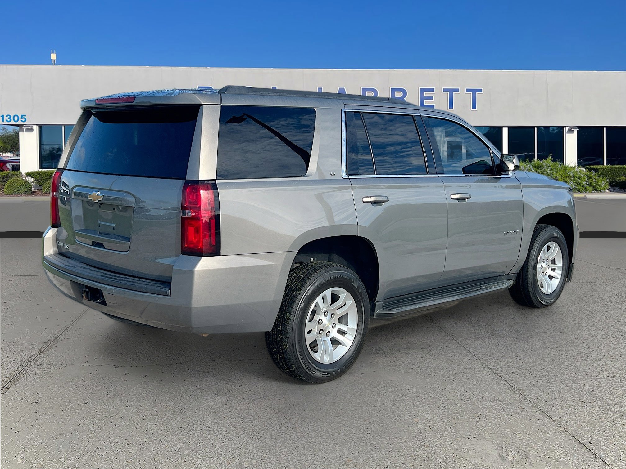 2019 Chevrolet Tahoe LT photo 7