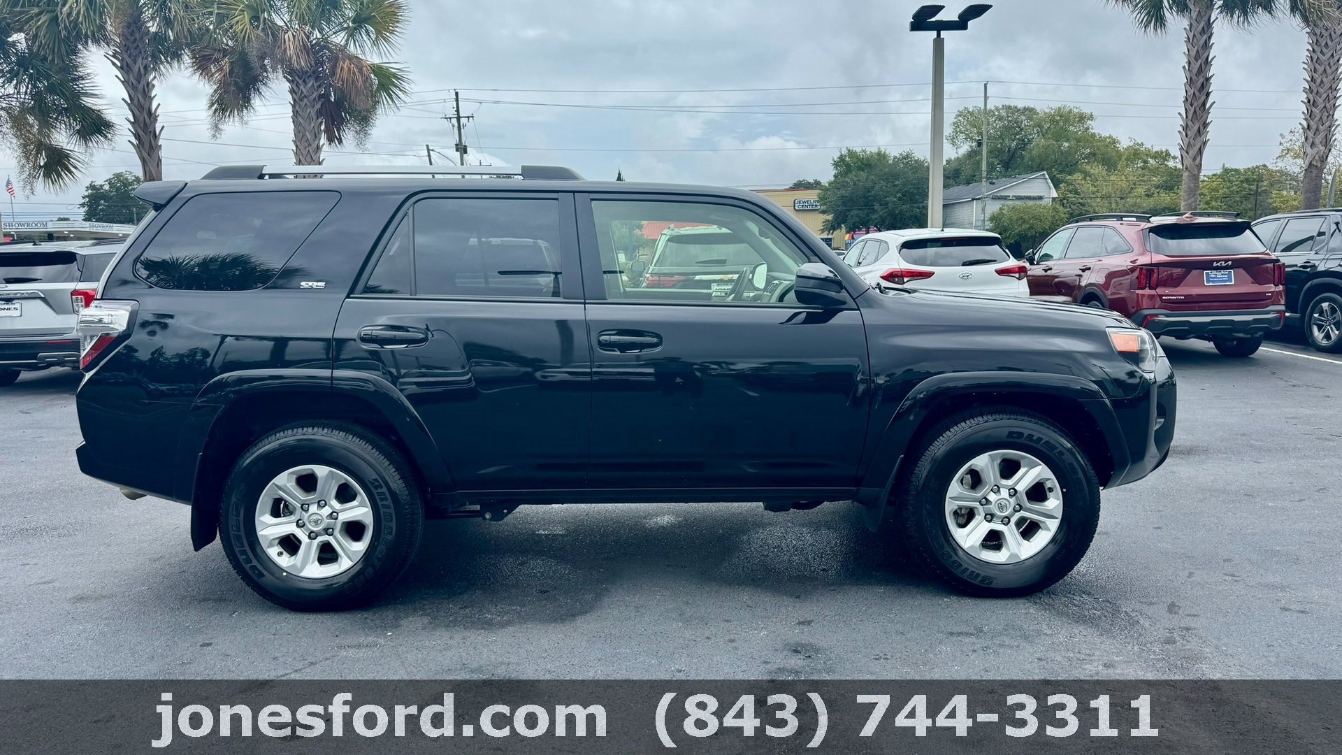 2024 Toyota 4Runner SR5 photo 2