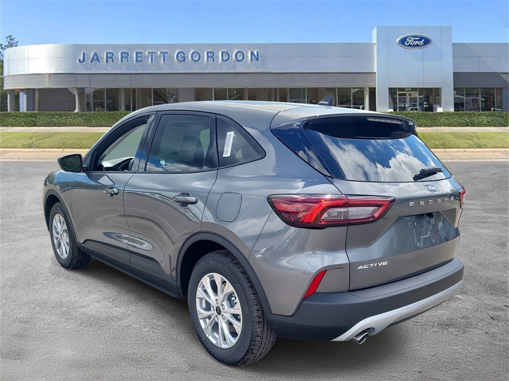 2026 Ford Escape Active photo 2