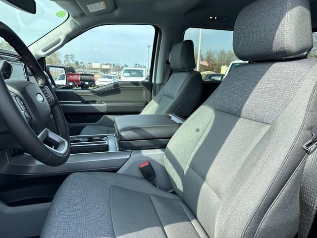 2025 Ford F-150 XLT - Photo 8
