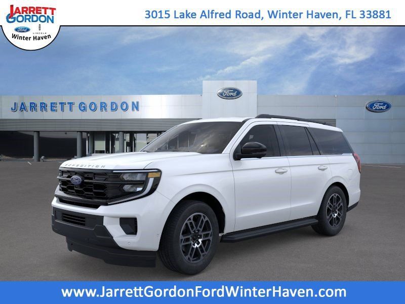 2026 Ford Expedition Active's photo