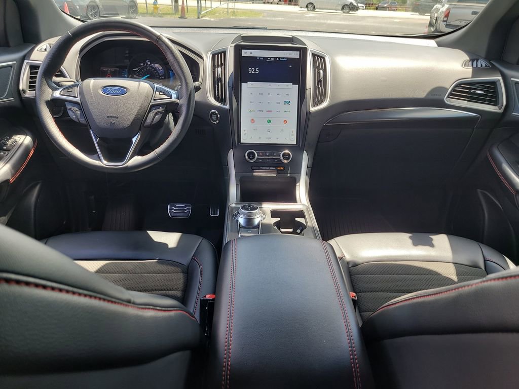 2024 Ford Edge ST-Line - Photo 12