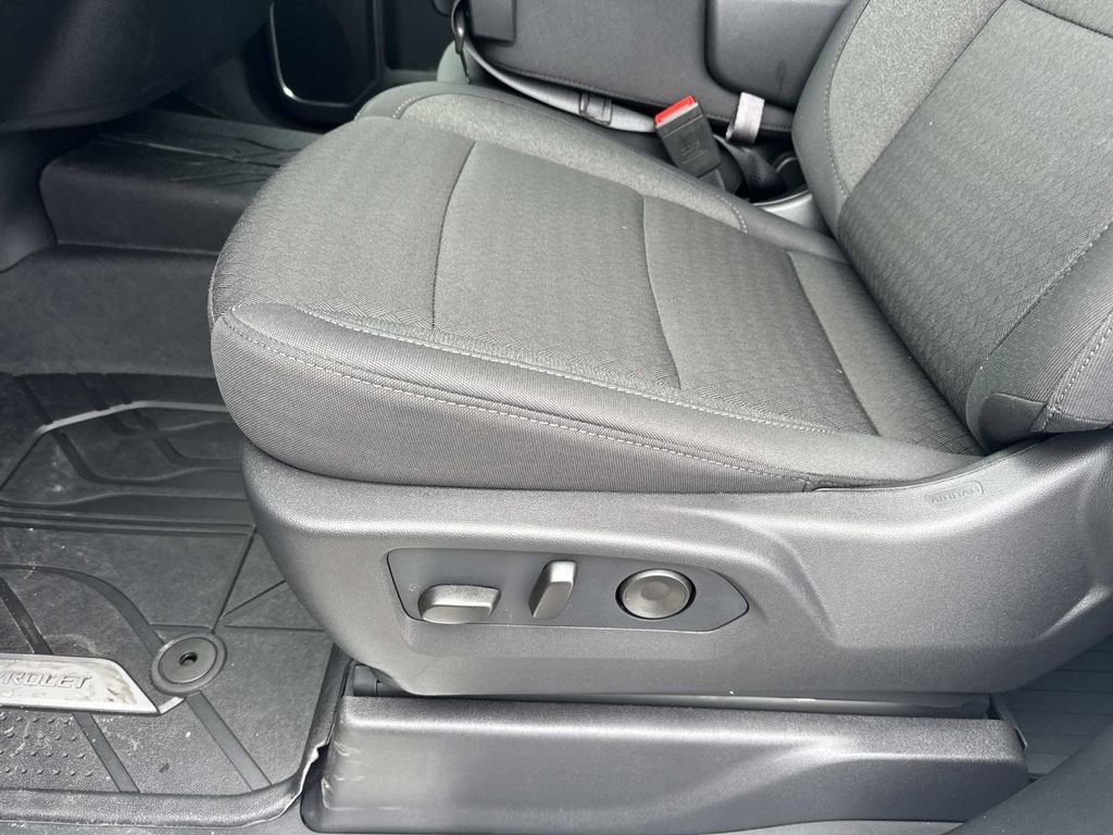 2026 Chevrolet Silverado 1500 LT - Photo 17
