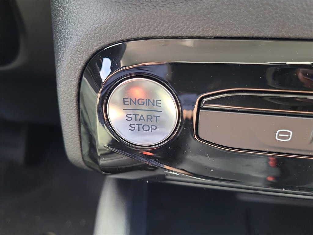 2025 Ford Escape Plug-In Hybrid photo 27