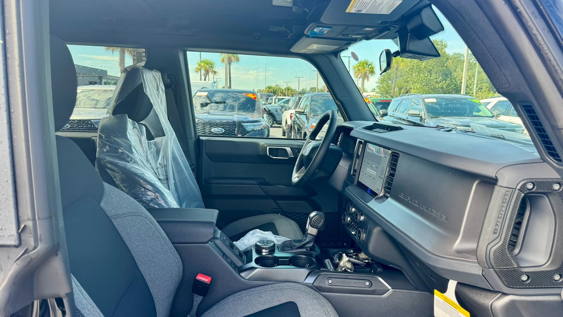 2025 Ford Bronco Big Bend photo 4