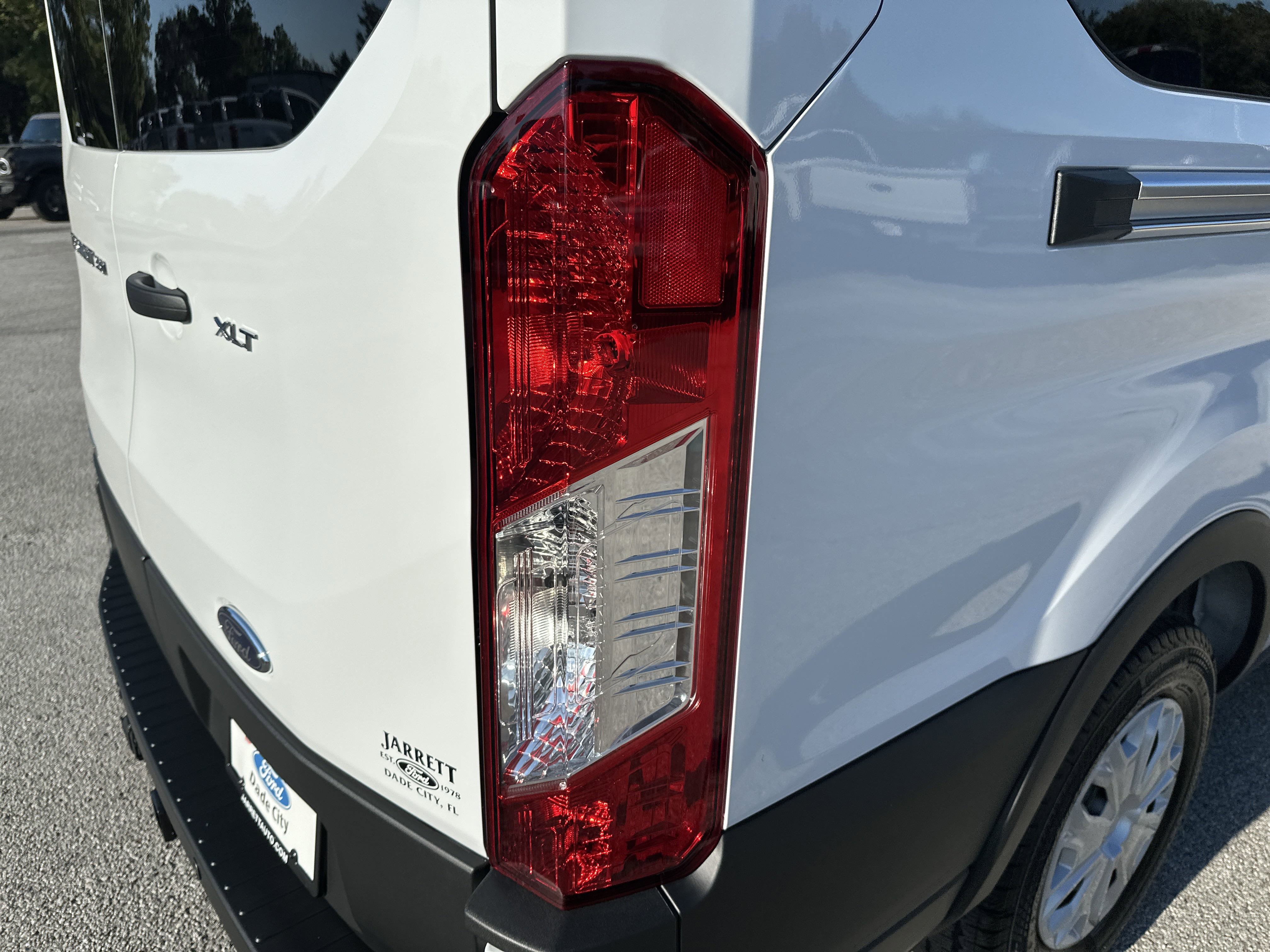 2025 Ford Transit Passenger XLT photo 3