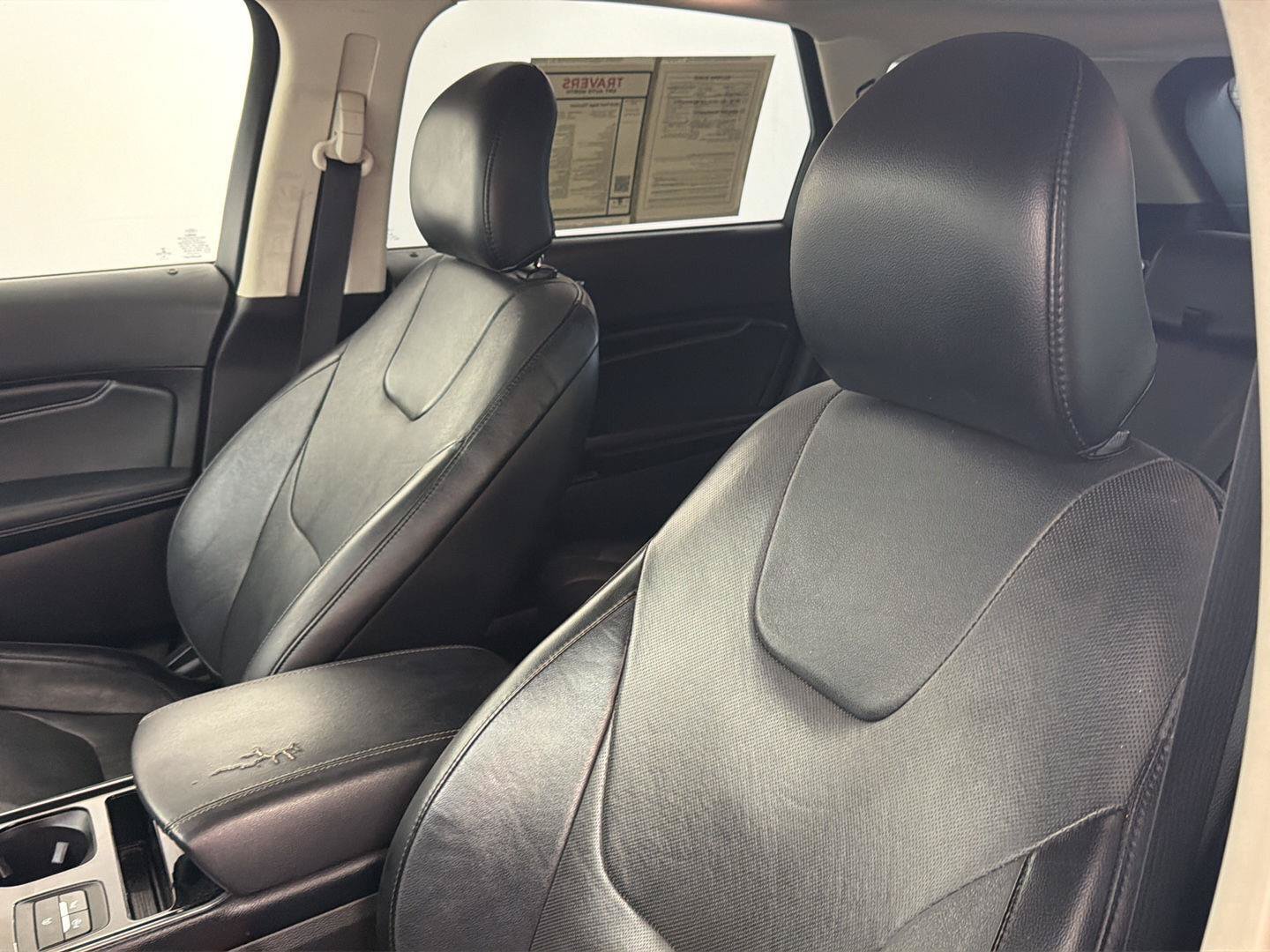 2019 Ford Edge Titanium - Photo 9