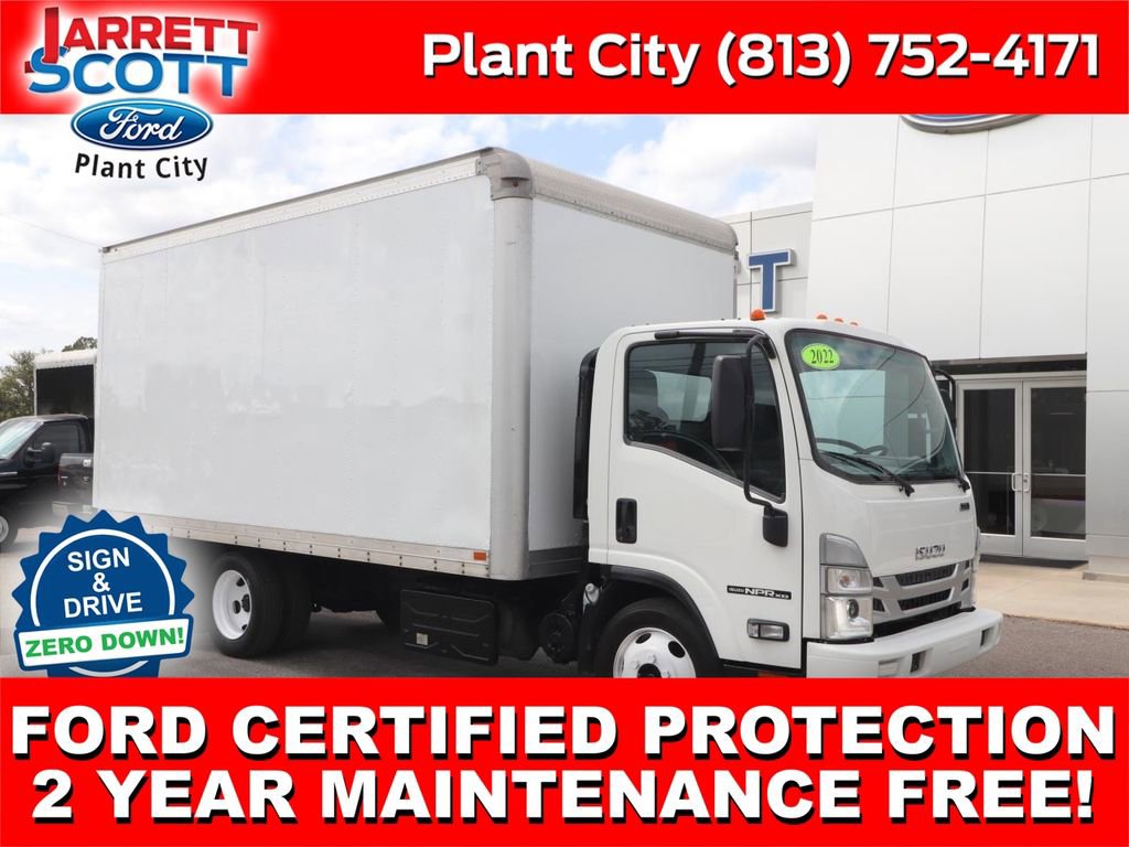 2022 Isuzu NPR-HD's photo