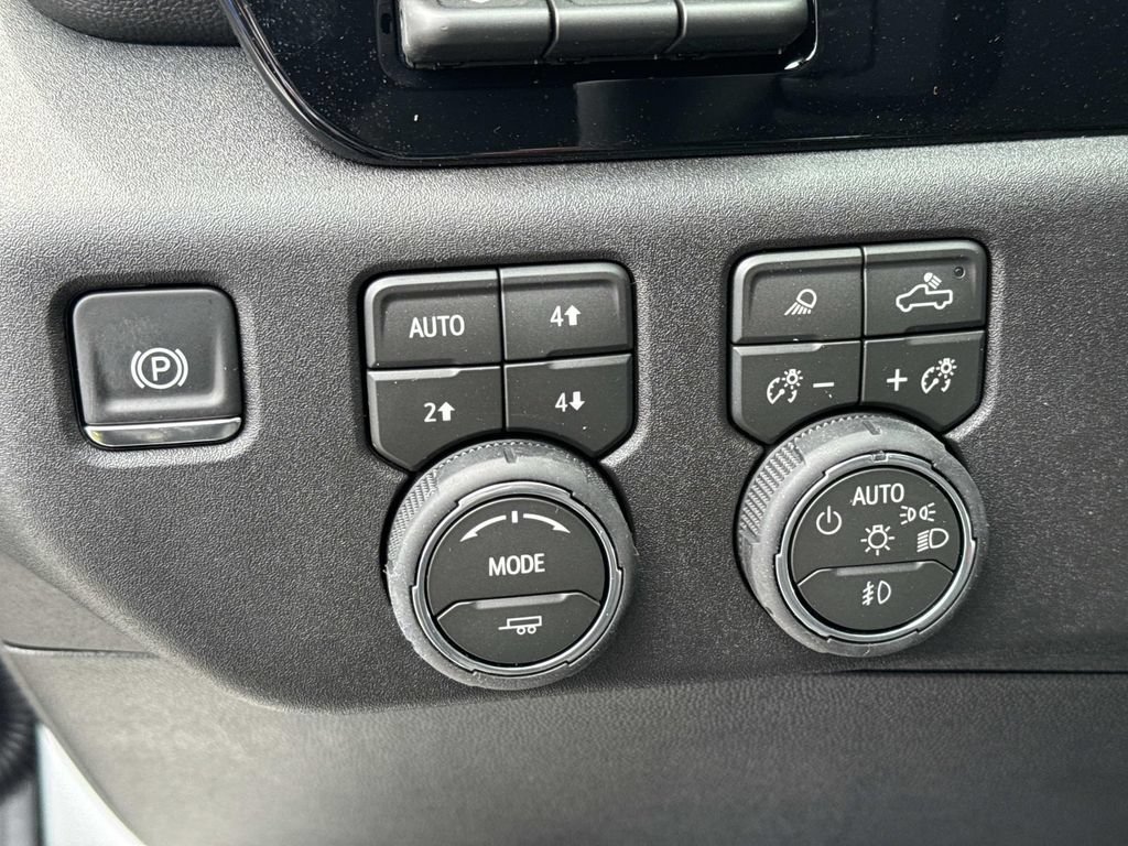 2026 Chevrolet Silverado 1500 LTZ - Photo 23