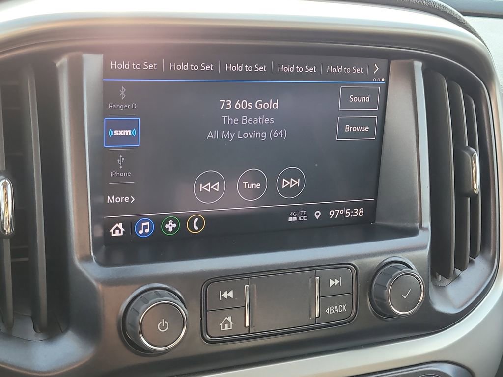2022 Chevrolet Colorado LT photo 17