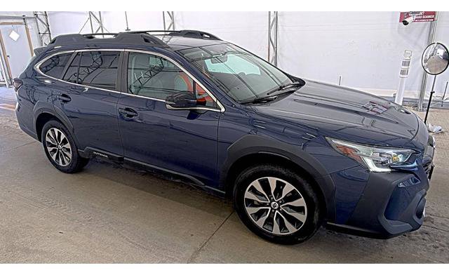 2023 Subaru Outback Limited's photo