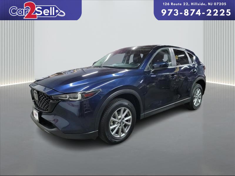 2023 Mazda CX-5 S Preferred package Auto AWD's photo