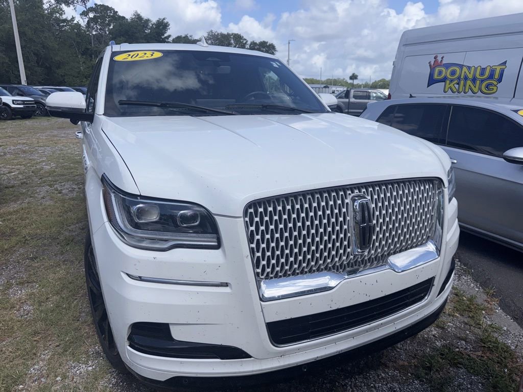 2023 Lincoln Navigator Reserve L 4WD's photo