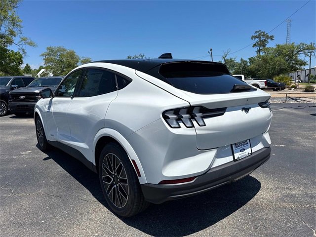 2025 Ford Mustang Mach-E Premium photo 4