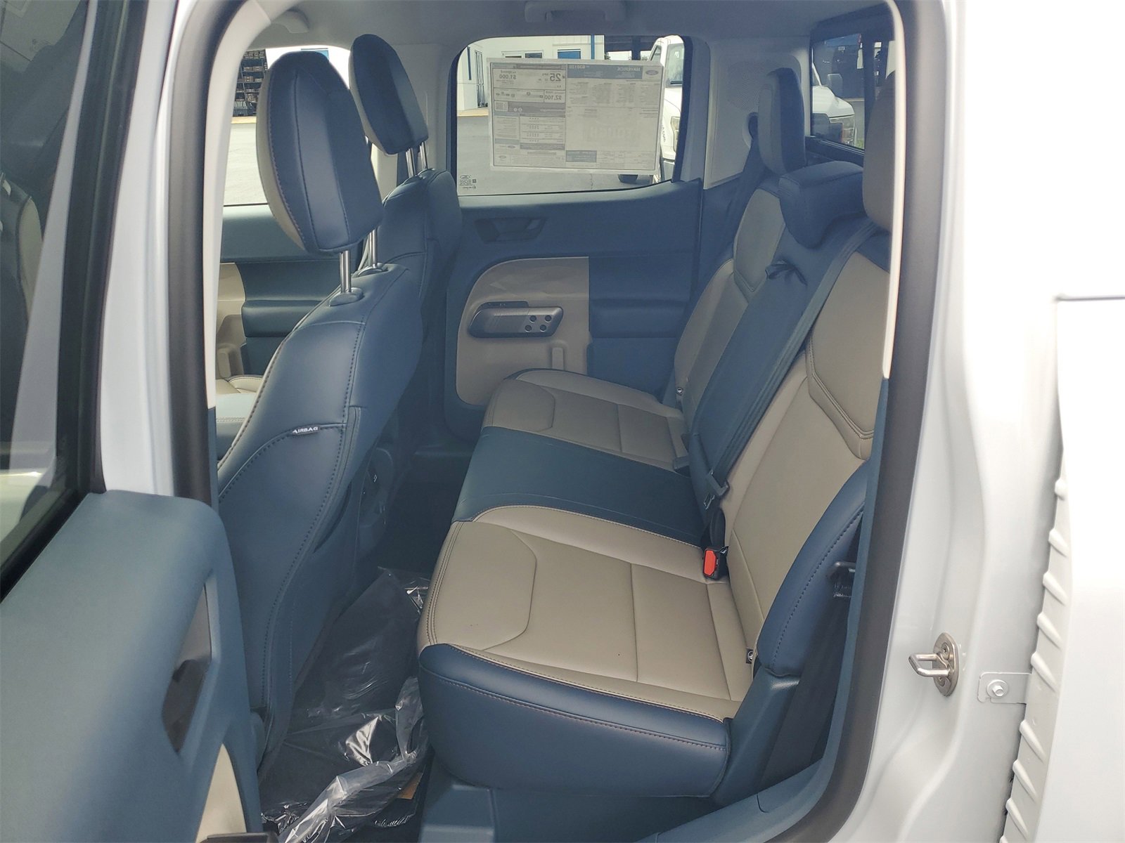 2025 Ford Maverick Lariat photo 5