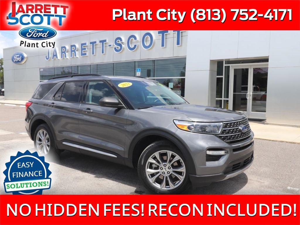 2023 Ford Explorer XLT 4WD's photo