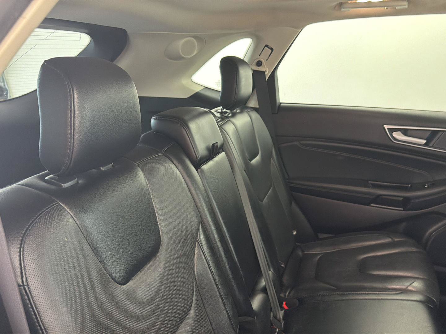 2019 Ford Edge Titanium - Photo 27
