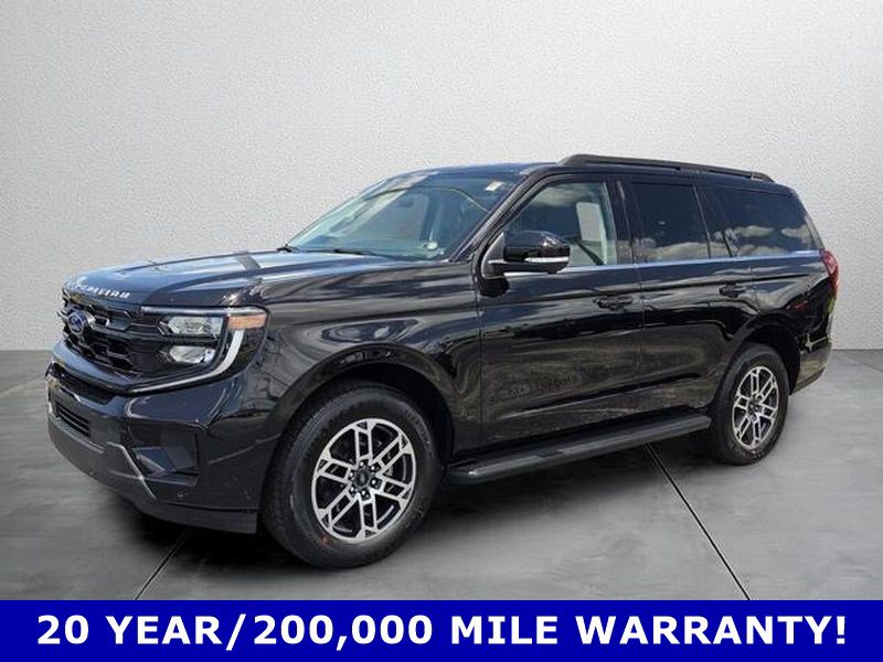2026 Ford Expedition Active's photo
