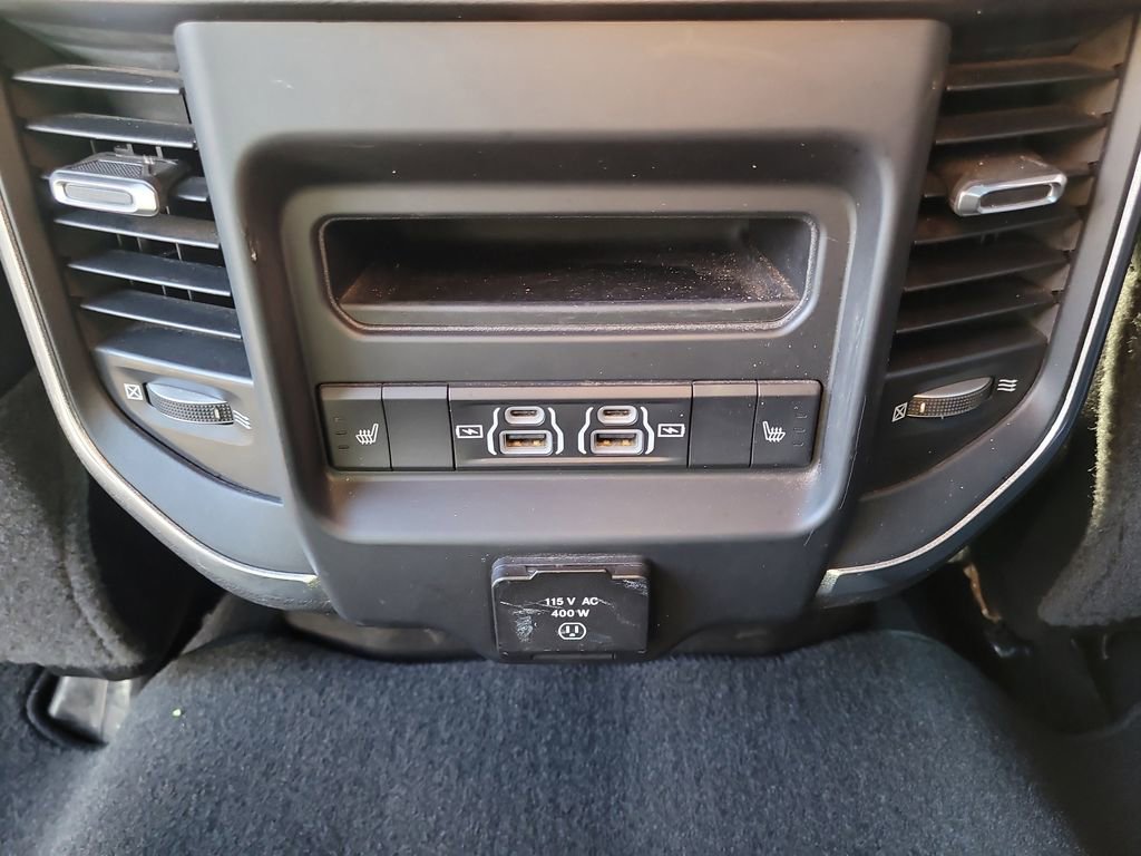 2022 Ram 2500 Laramie photo 12