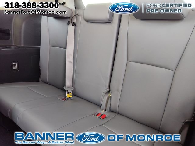 2024 Toyota Highlander LE photo 23