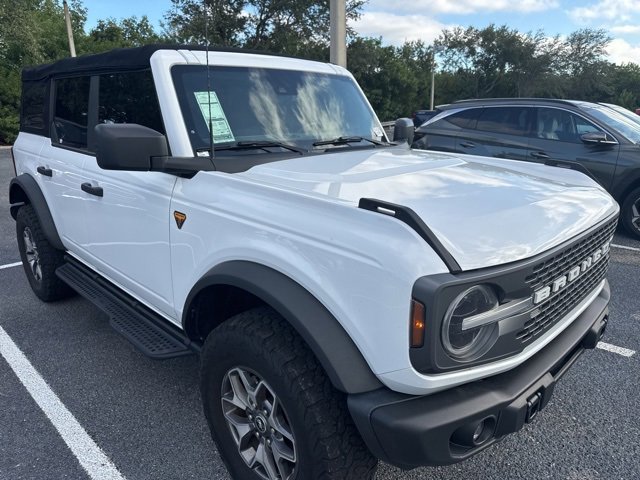 2022 Ford Bronco Badlands photo 3