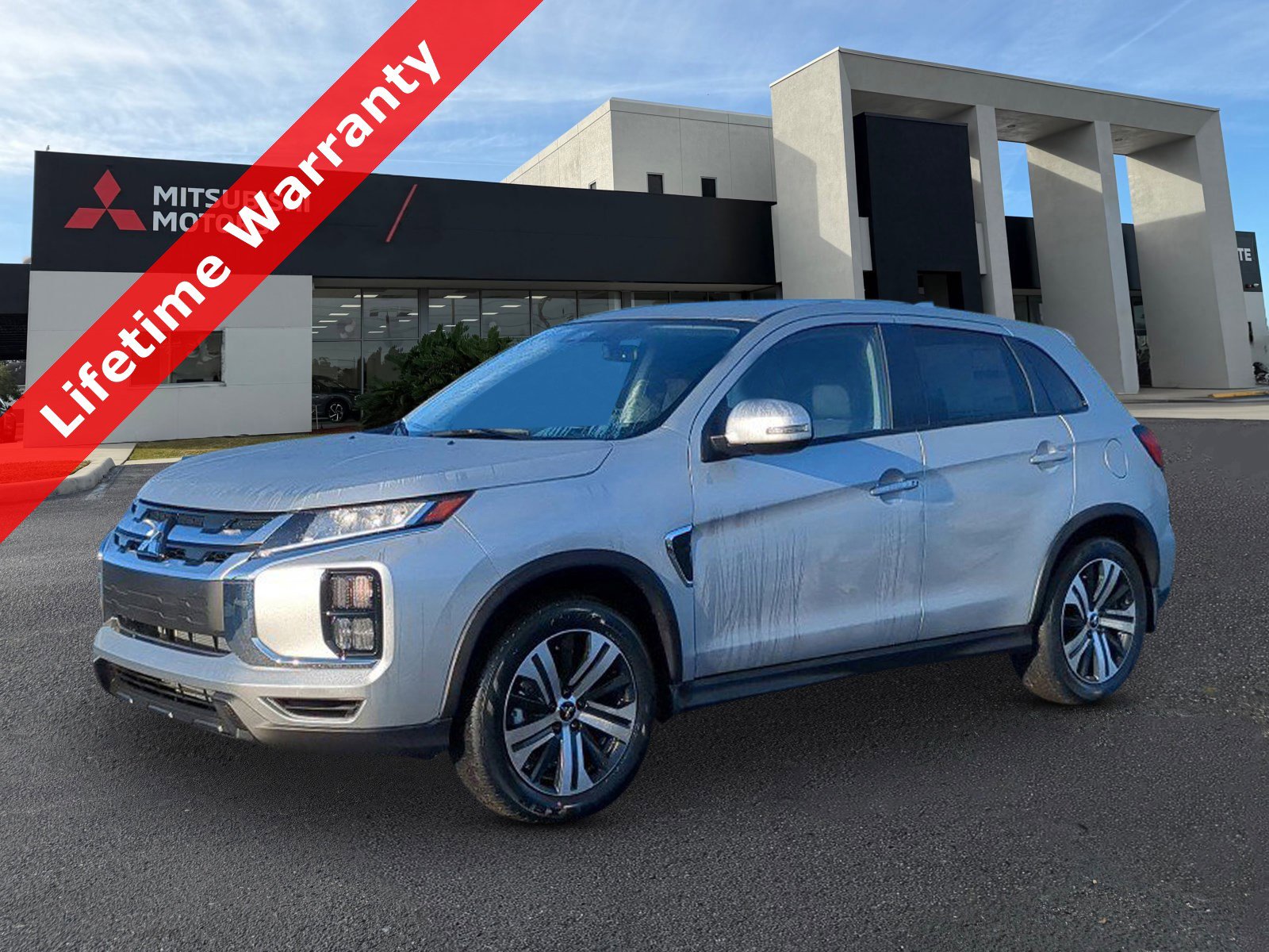 2026 Mitsubishi Outlander Sport 2.0 SE AWC CVT's photo