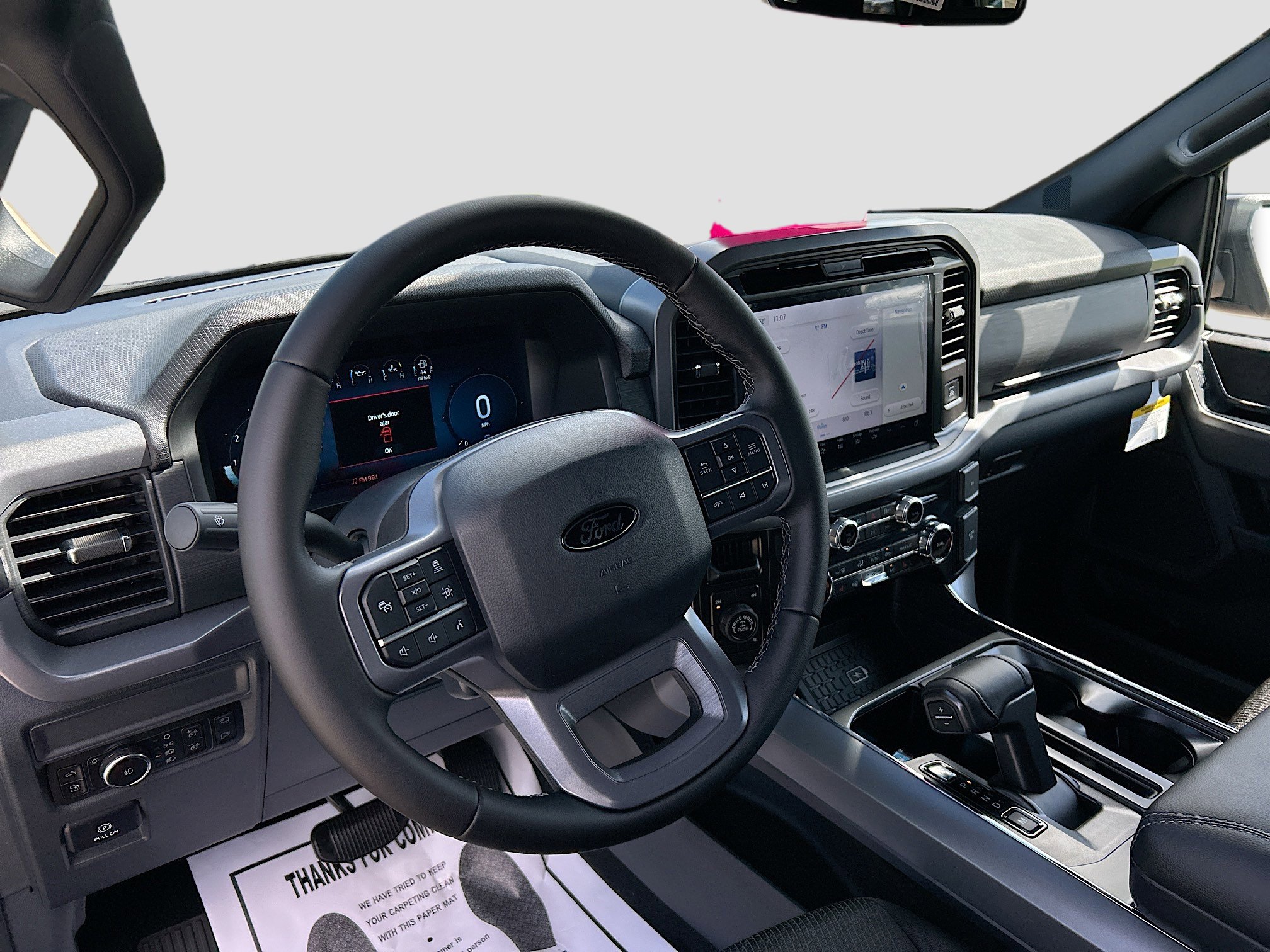 2025 Ford F-150 XLT photo 6