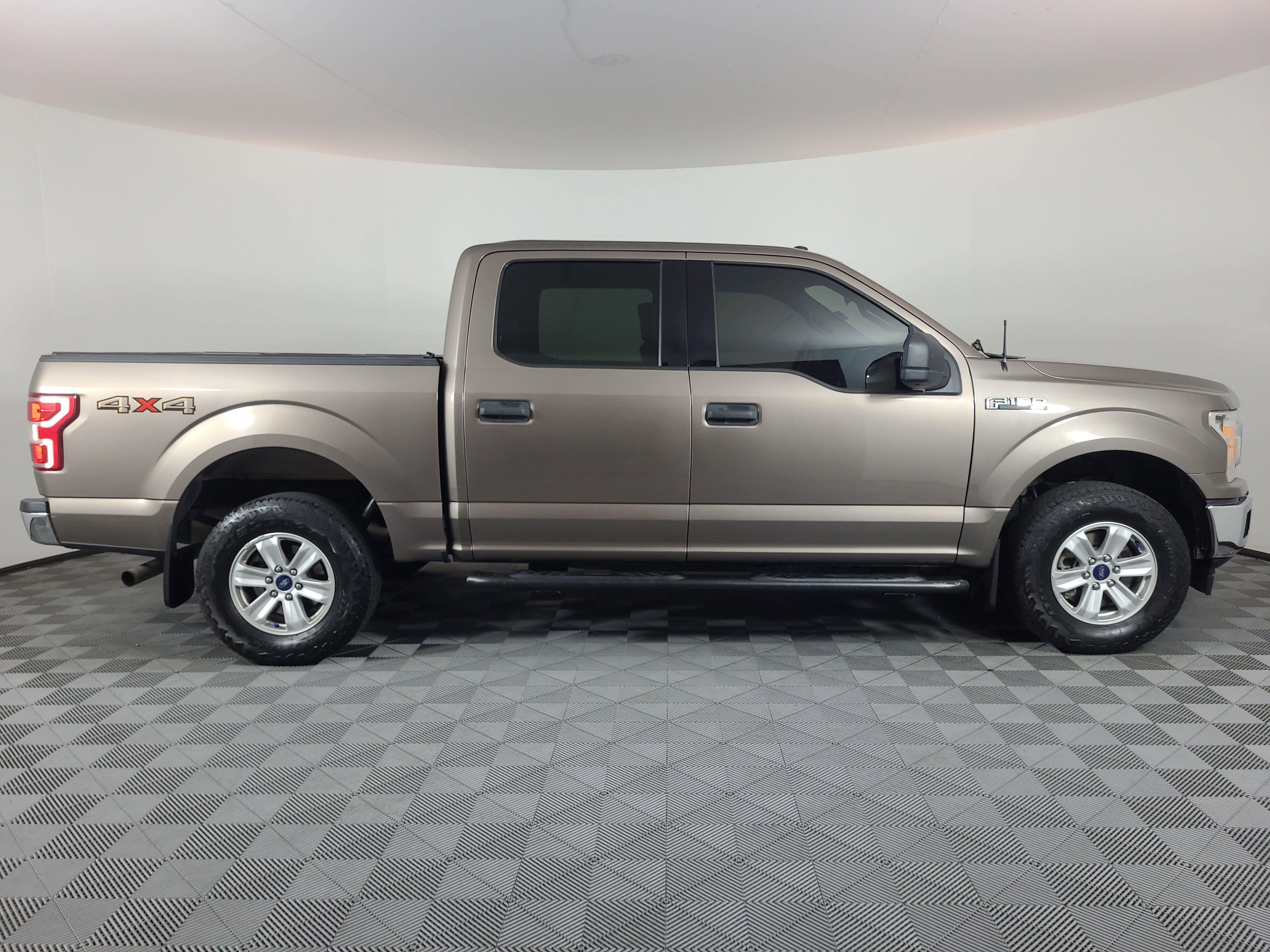 Used 2018 Ford F-150 XLT with VIN 1FTEW1EG4JKE79707 for sale in Brighton, CO