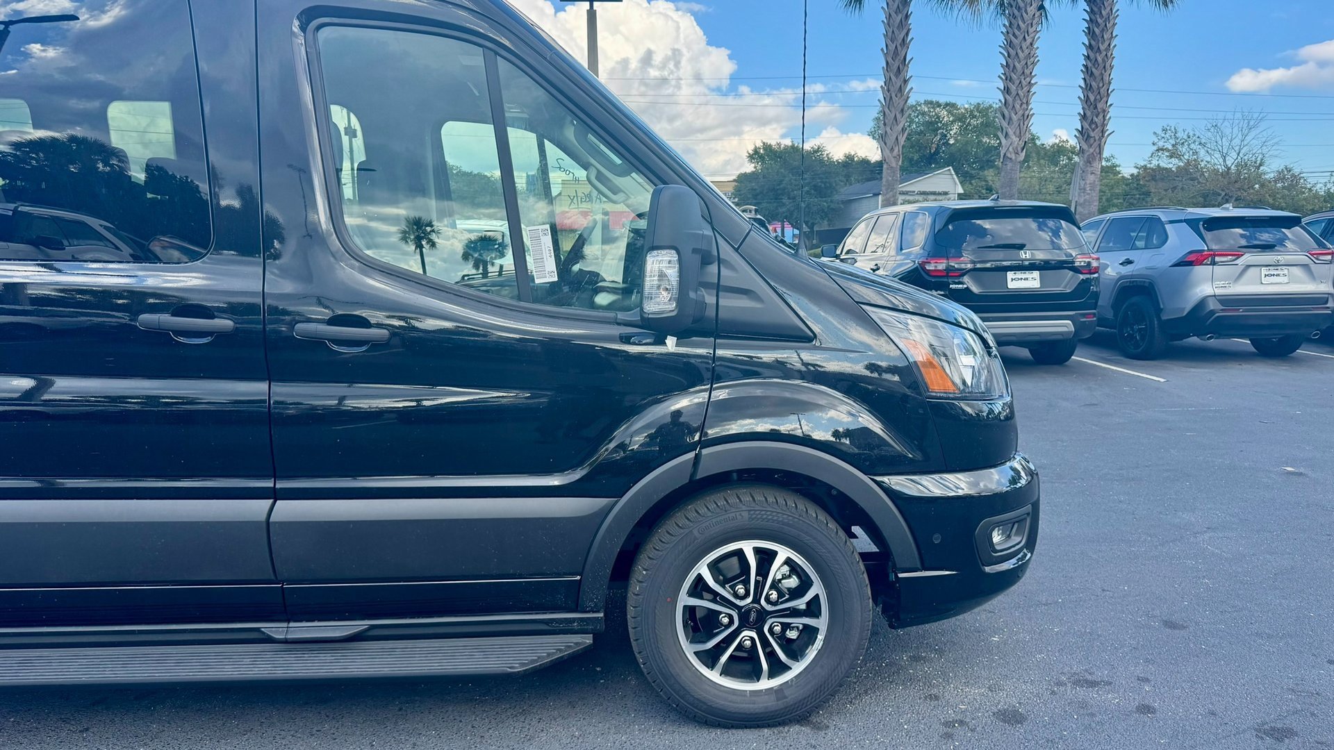 2025 Ford Transit XLT photo 3