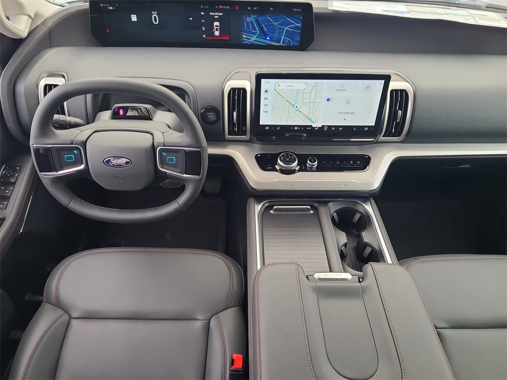 2025 Ford Expedition MAX photo 13