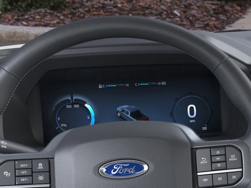 2025 Ford F-150 Lightning Flash - Photo 13