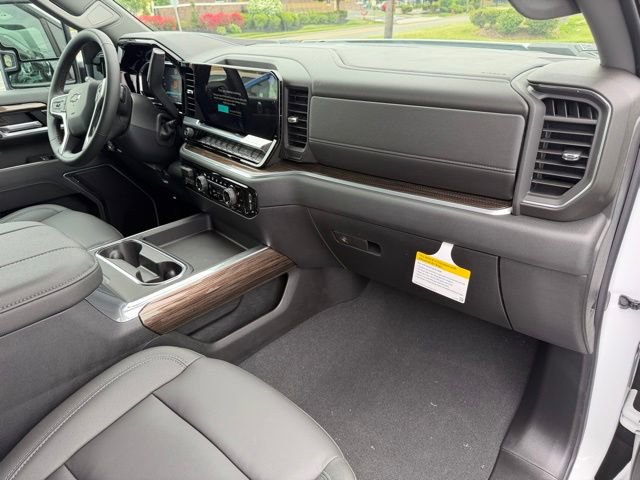 2026 Chevrolet Silverado 3500 HD LT - Photo 16