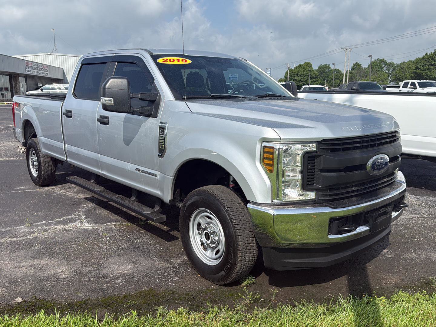 2019 Ford F-250 XL 4x4 Crew Cab 8' Box's photo